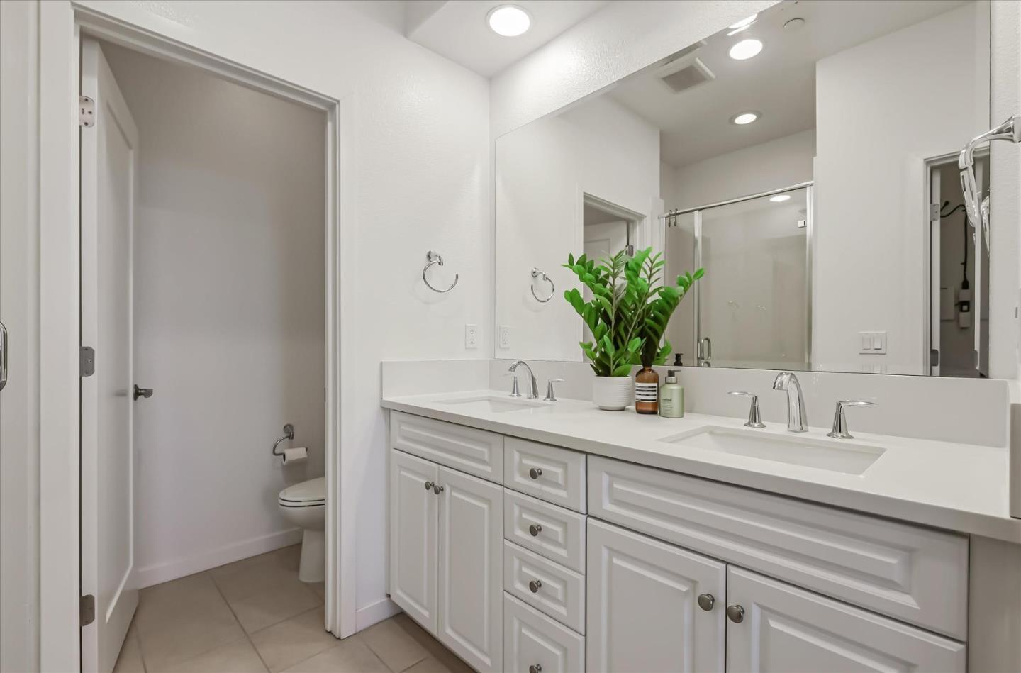 Detail Gallery Image 24 of 36 For 1076 Pear Orchard Dr, San Jose,  CA 95131 - 3 Beds | 3/1 Baths