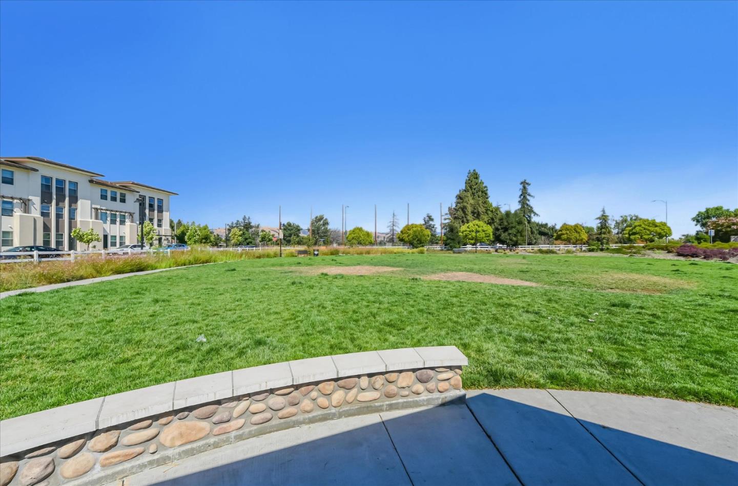 Detail Gallery Image 35 of 36 For 1076 Pear Orchard Dr, San Jose,  CA 95131 - 3 Beds | 3/1 Baths