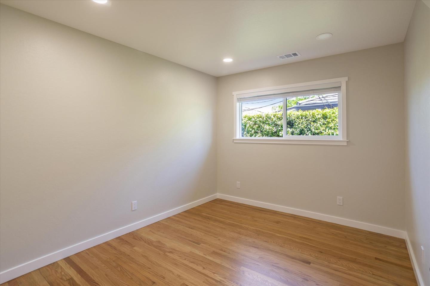 Detail Gallery Image 23 of 30 For 227 Mary Alice Dr, Los Gatos,  CA 95032 - 4 Beds | 2 Baths