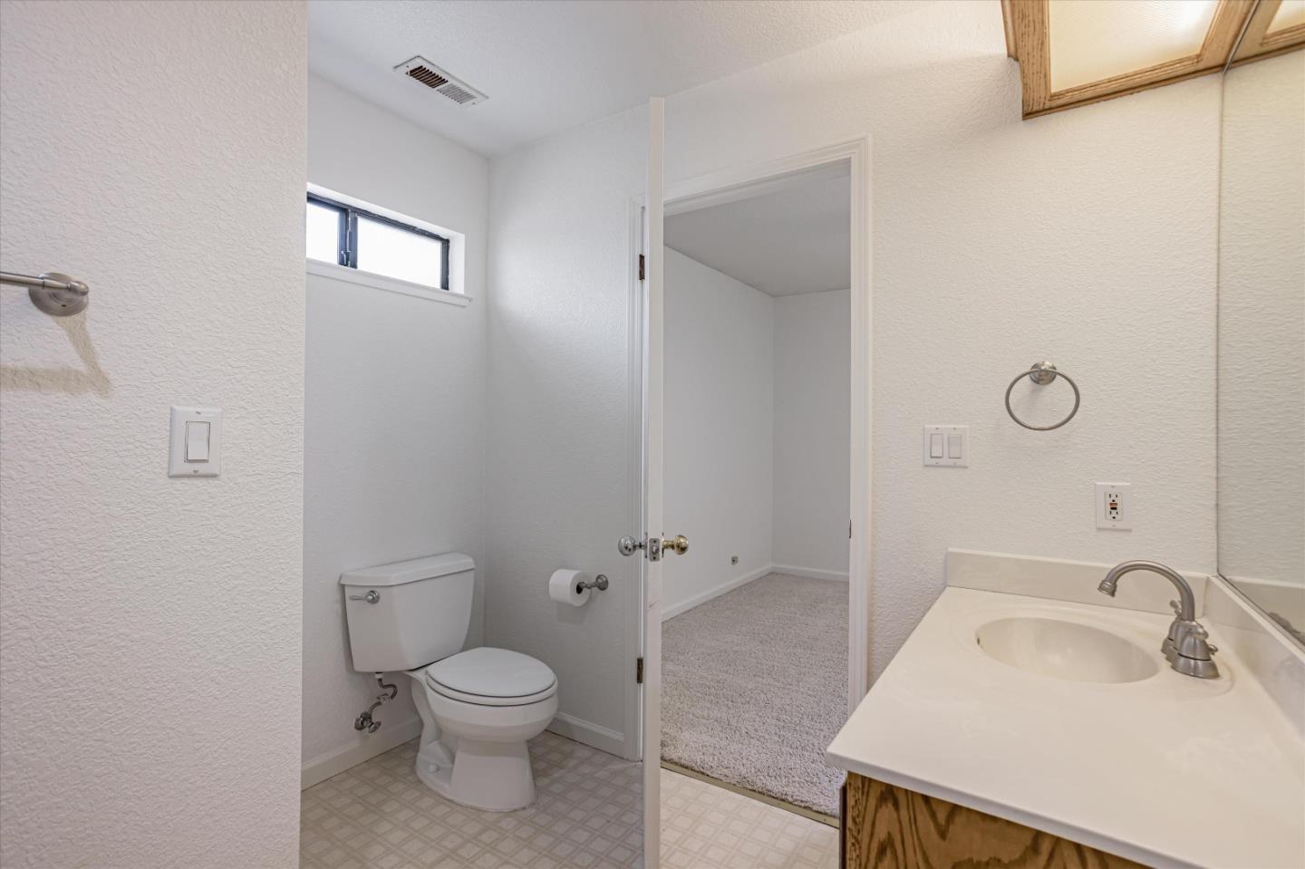 Detail Gallery Image 60 of 66 For 1781 Severinsen St, Hollister,  CA 95023 - 4 Beds | 2/1 Baths