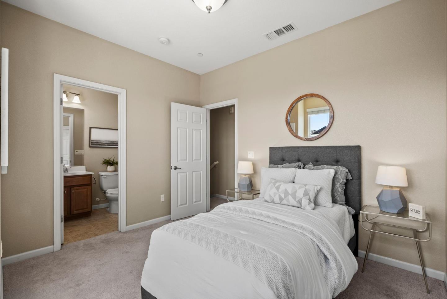 Detail Gallery Image 15 of 26 For 159 Newbury St, Milpitas,  CA 95035 - 2 Beds | 2/1 Baths