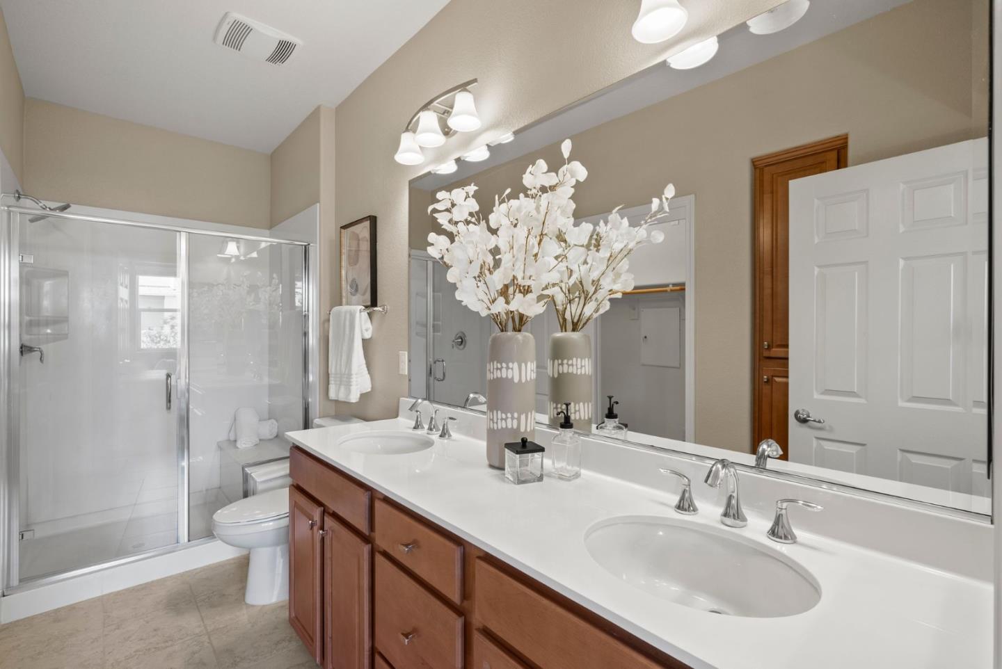 Detail Gallery Image 20 of 26 For 159 Newbury St, Milpitas,  CA 95035 - 2 Beds | 2/1 Baths