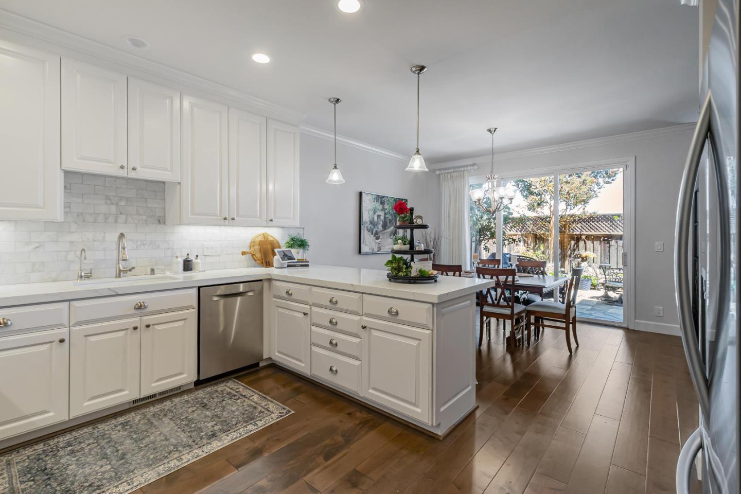 Detail Gallery Image 19 of 49 For 16933 Roberts Rd, Los Gatos,  CA 95032 - 4 Beds | 2/1 Baths