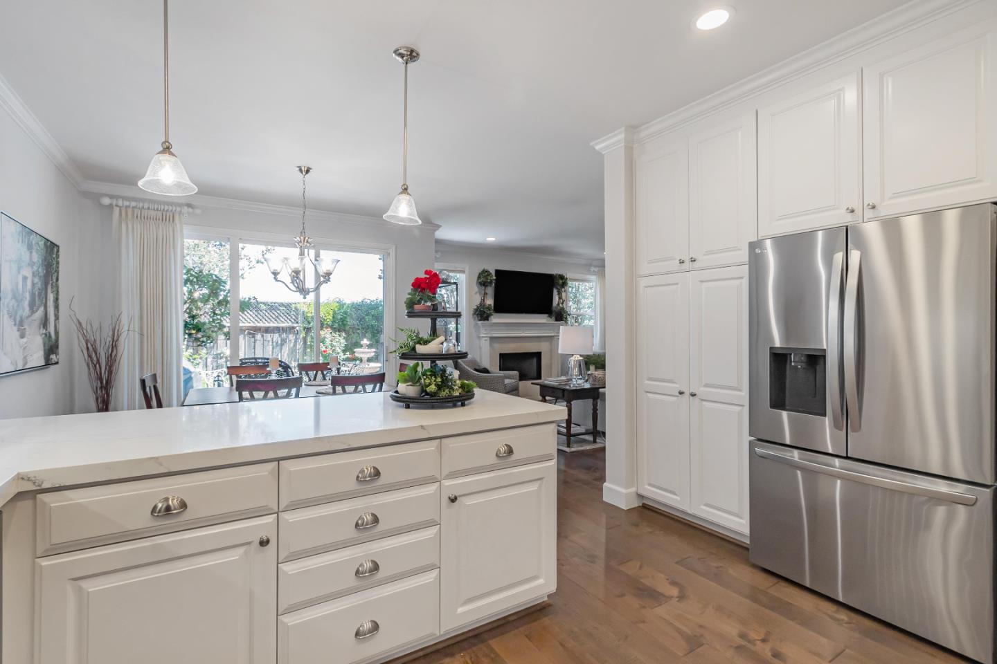 Detail Gallery Image 20 of 49 For 16933 Roberts Rd, Los Gatos,  CA 95032 - 4 Beds | 2/1 Baths