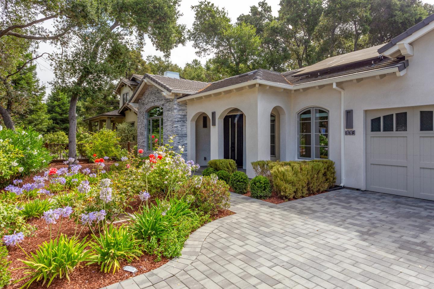 Detail Gallery Image 7 of 57 For 660 Coleridge Ave, Palo Alto,  CA 94301 - 7 Beds | 7/1 Baths