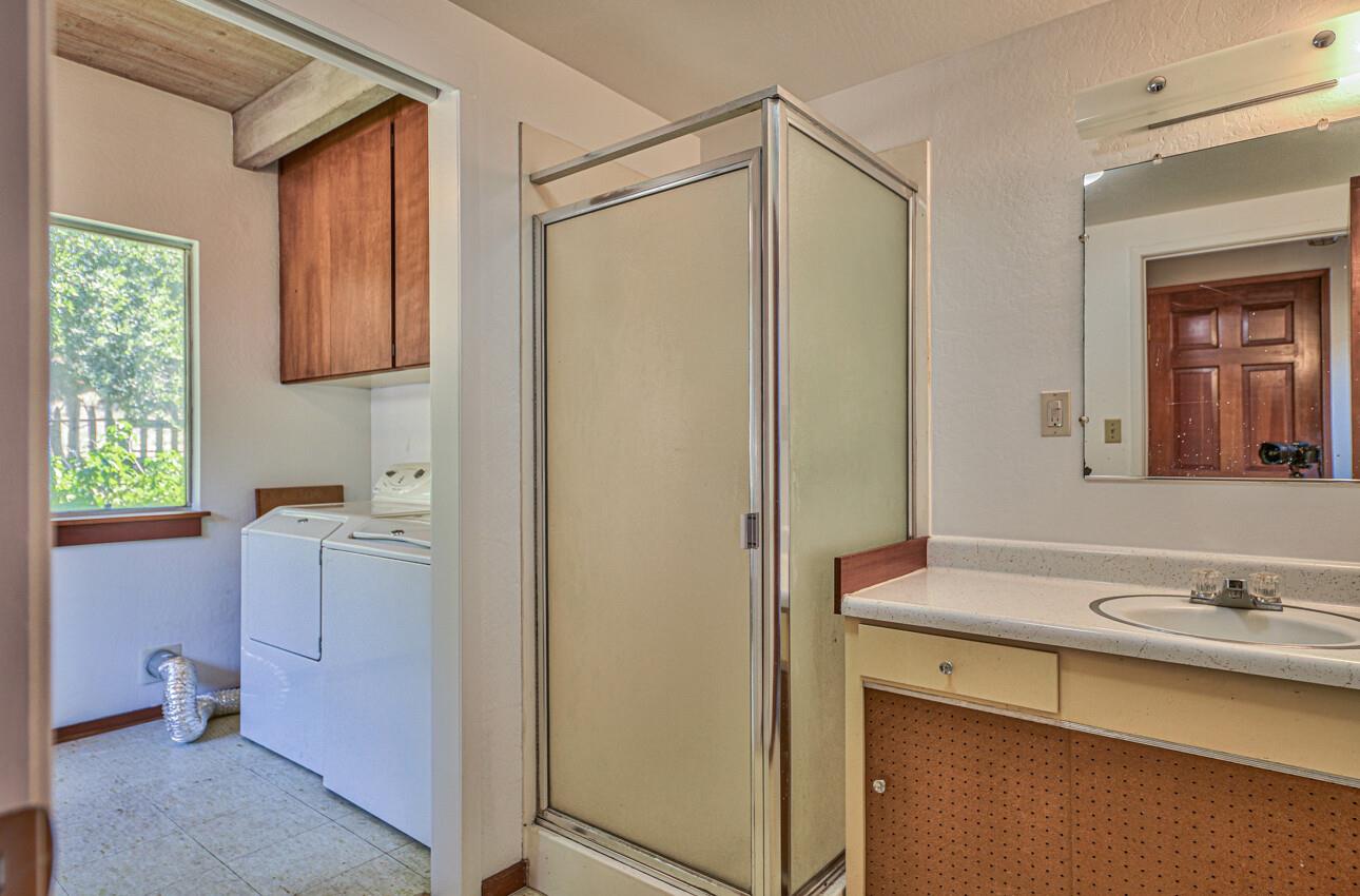 Detail Gallery Image 17 of 47 For 260 San Benancio Rd, Salinas,  CA 93908 - 3 Beds | 2/1 Baths