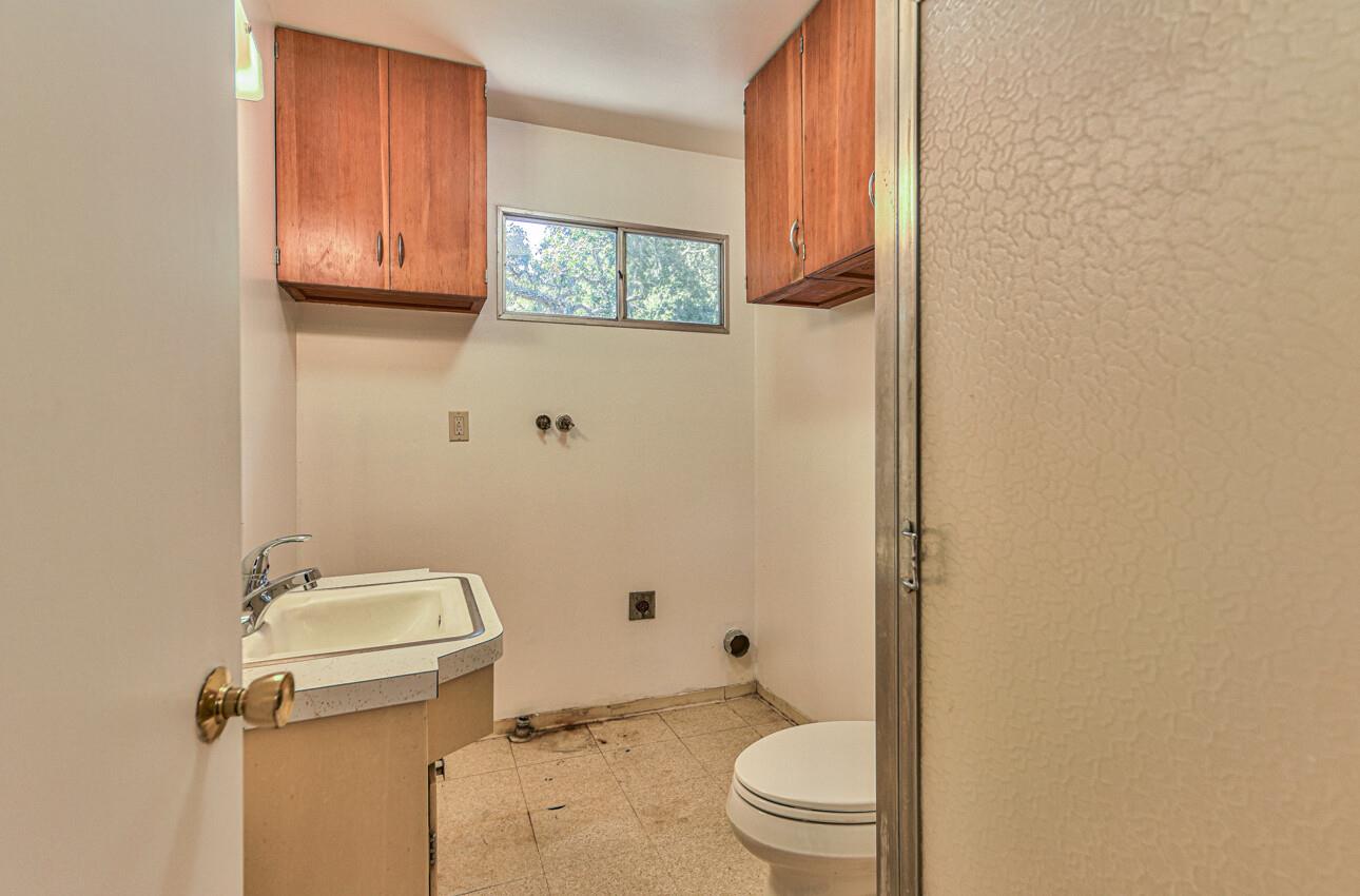 Detail Gallery Image 24 of 47 For 260 San Benancio Rd, Salinas,  CA 93908 - 3 Beds | 2/1 Baths