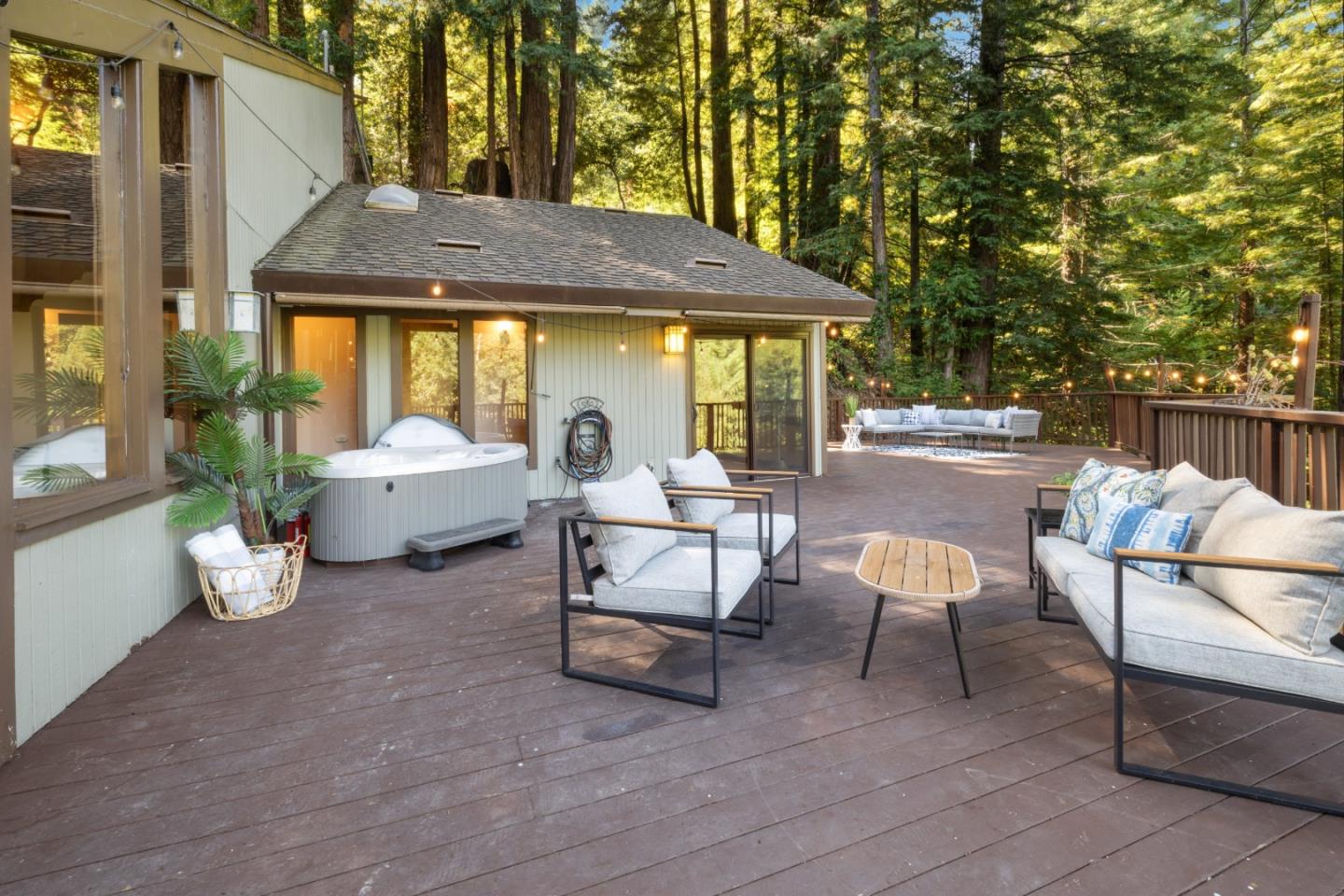 Detail Gallery Image 11 of 19 For 24124 Schulties Rd, Los Gatos,  CA 95033 - 2 Beds | 2 Baths