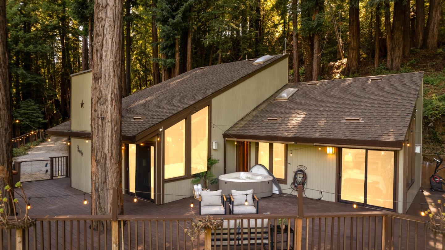 Detail Gallery Image 15 of 19 For 24124 Schulties Rd, Los Gatos,  CA 95033 - 2 Beds | 2 Baths