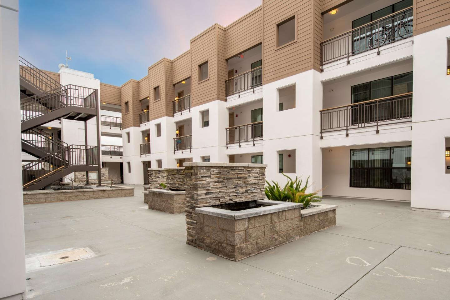 Detail Gallery Image 36 of 45 For 2585 El Camino Real #419,  Santa Clara,  CA 95051 - 2 Beds | 2 Baths