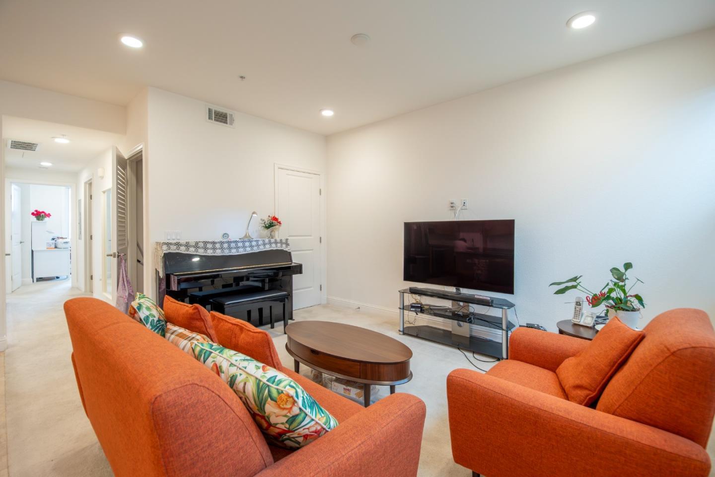 Detail Gallery Image 8 of 45 For 2585 El Camino Real #419,  Santa Clara,  CA 95051 - 2 Beds | 2 Baths