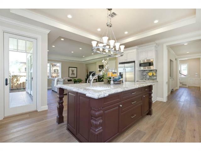 Detail Gallery Image 13 of 25 For 117 Panorama Way, Los Gatos,  CA 95032 - 4 Beds | 3/1 Baths