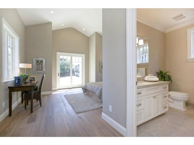 Detail Gallery Image 16 of 25 For 117 Panorama Way, Los Gatos,  CA 95032 - 4 Beds | 3/1 Baths