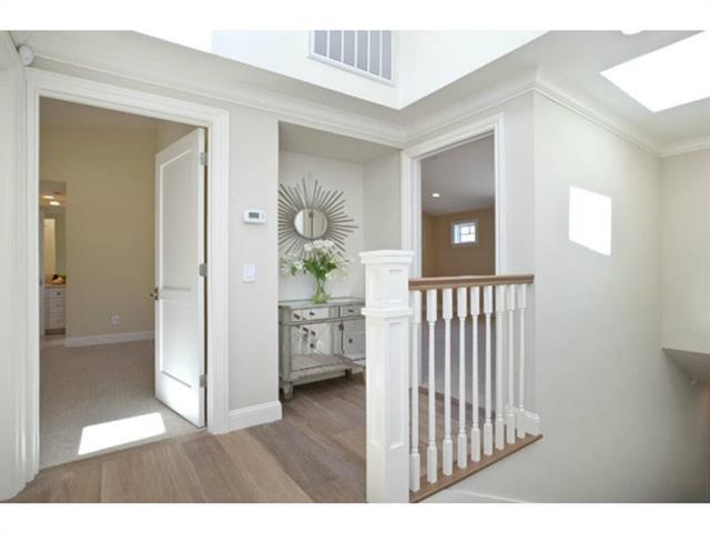 Detail Gallery Image 18 of 25 For 117 Panorama Way, Los Gatos,  CA 95032 - 4 Beds | 3/1 Baths