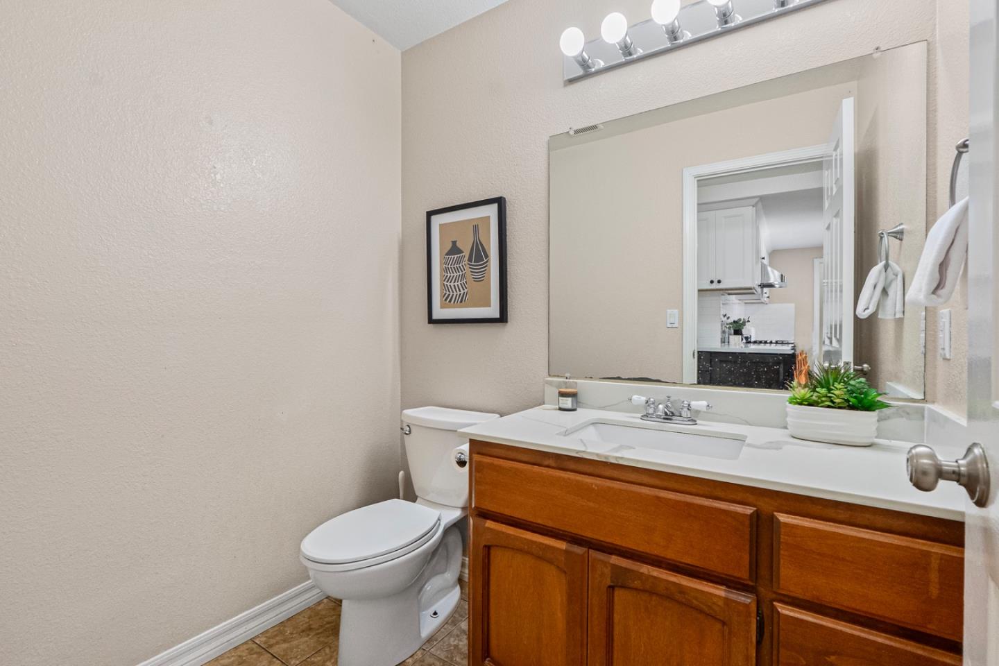 Detail Gallery Image 15 of 39 For 349 Bundy Ave, San Jose,  CA 95117 - 2 Beds | 2/1 Baths