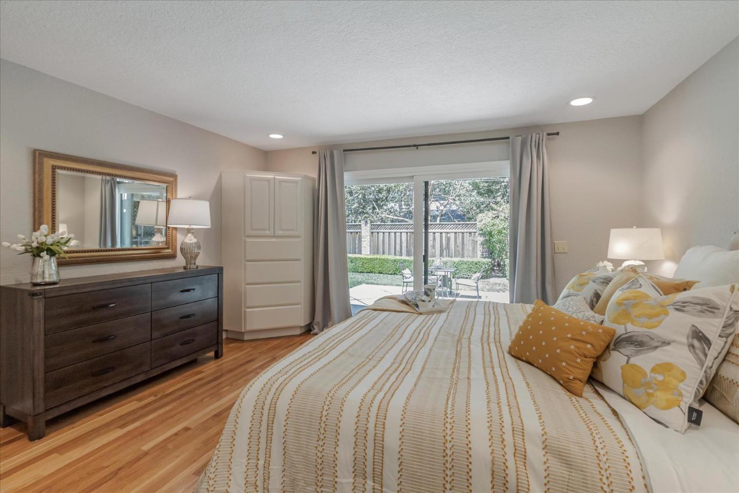 Detail Gallery Image 31 of 45 For 1715 Sweetbriar Dr, San Jose,  CA 95125 - 3 Beds | 2 Baths