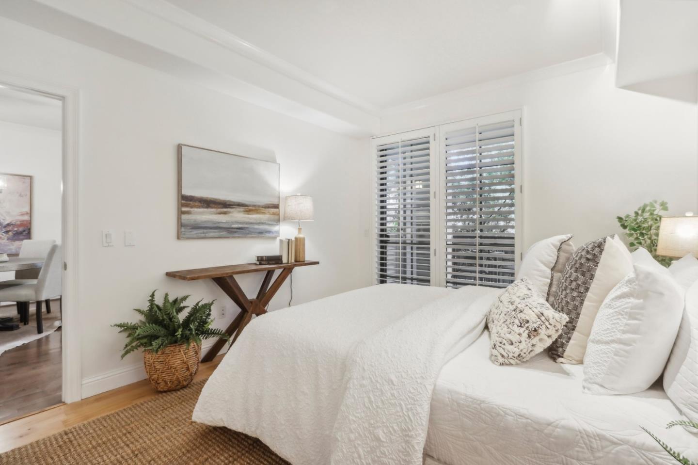 Detail Gallery Image 16 of 30 For 633 Elm St #101,  San Carlos,  CA 94070 - 1 Beds | 1 Baths