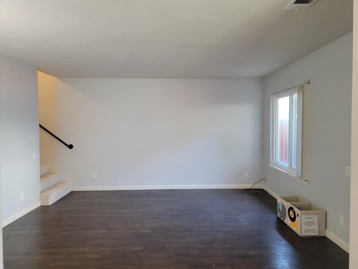 637 Balfour Dr, San Jose, CA 95111 photo 3