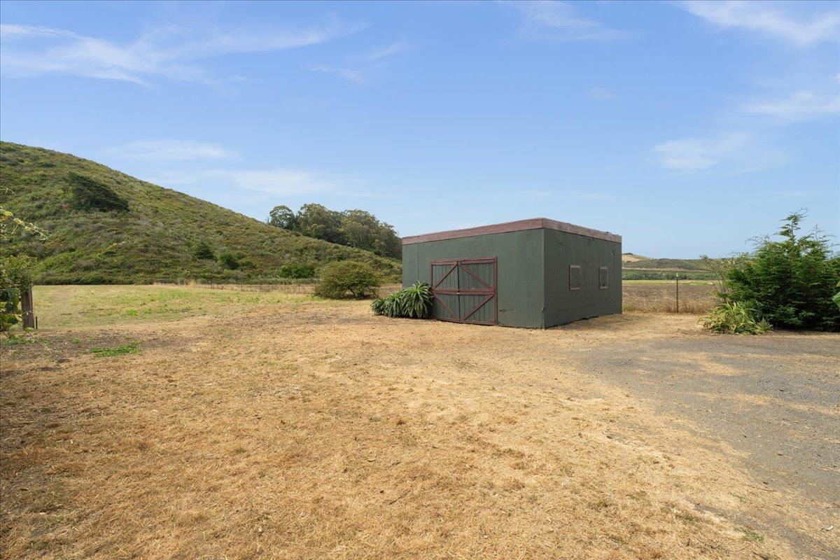 Detail Gallery Image 23 of 26 For 1926 Pescadero Creek Rd, Pescadero,  CA 94060 - 3 Beds | 1 Baths