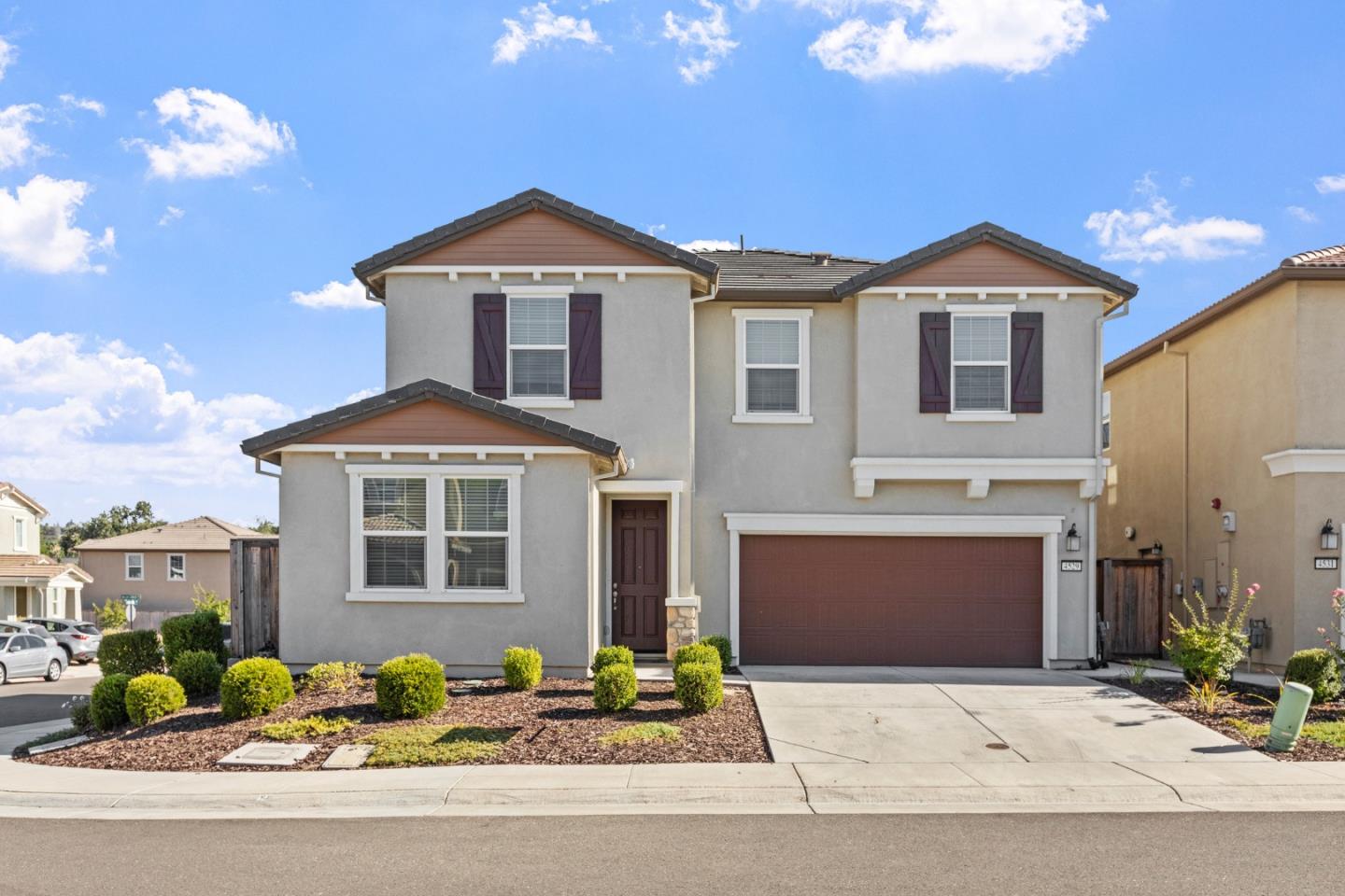 4529 Gray Lodge Loop  