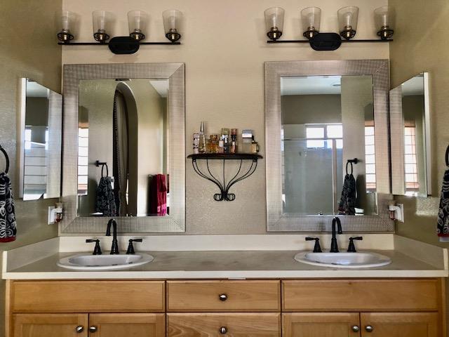 Detail Gallery Image 27 of 48 For 1168 Duomo Way, Manteca,  CA 95337 - 5 Beds | 3/1 Baths