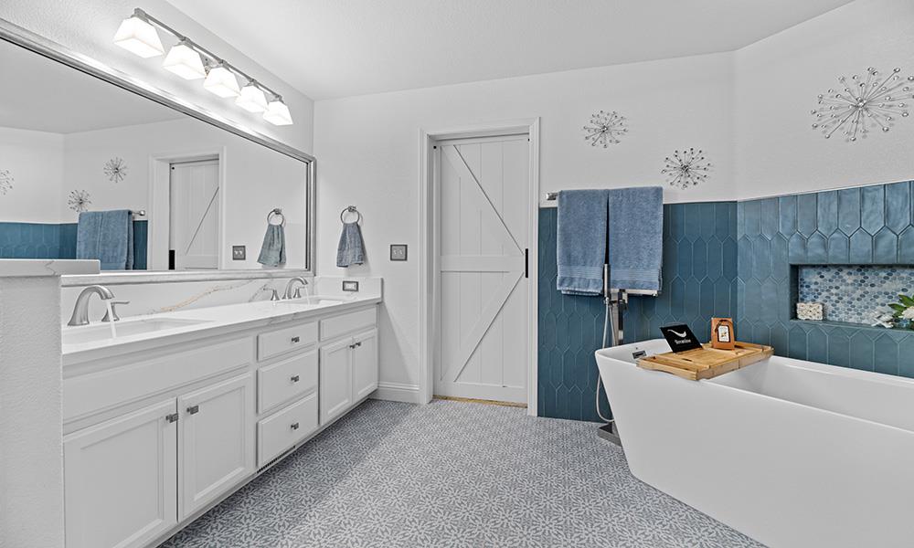 Detail Gallery Image 17 of 24 For 1570 Hilltop Rd, Hollister,  CA 95023 - 4 Beds | 2/1 Baths