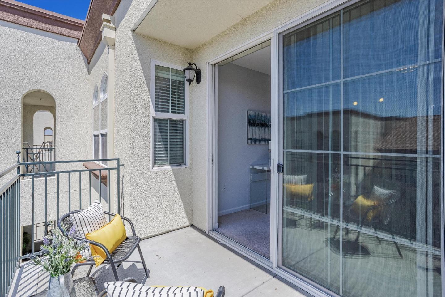 Detail Gallery Image 35 of 46 For 800 S Abel St #519,  Milpitas,  CA 95035 - 2 Beds | 2 Baths