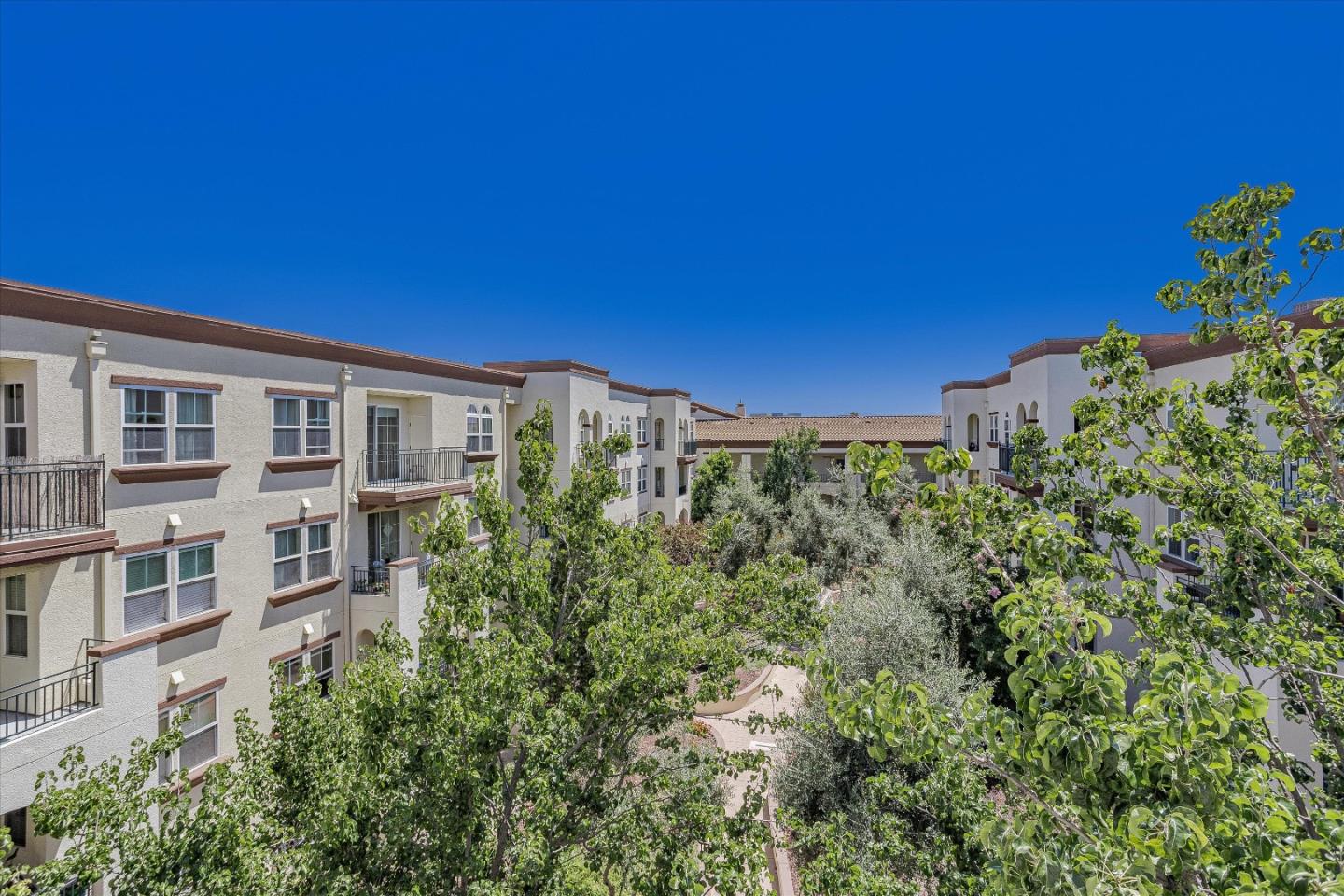 Detail Gallery Image 38 of 46 For 800 S Abel St #519,  Milpitas,  CA 95035 - 2 Beds | 2 Baths