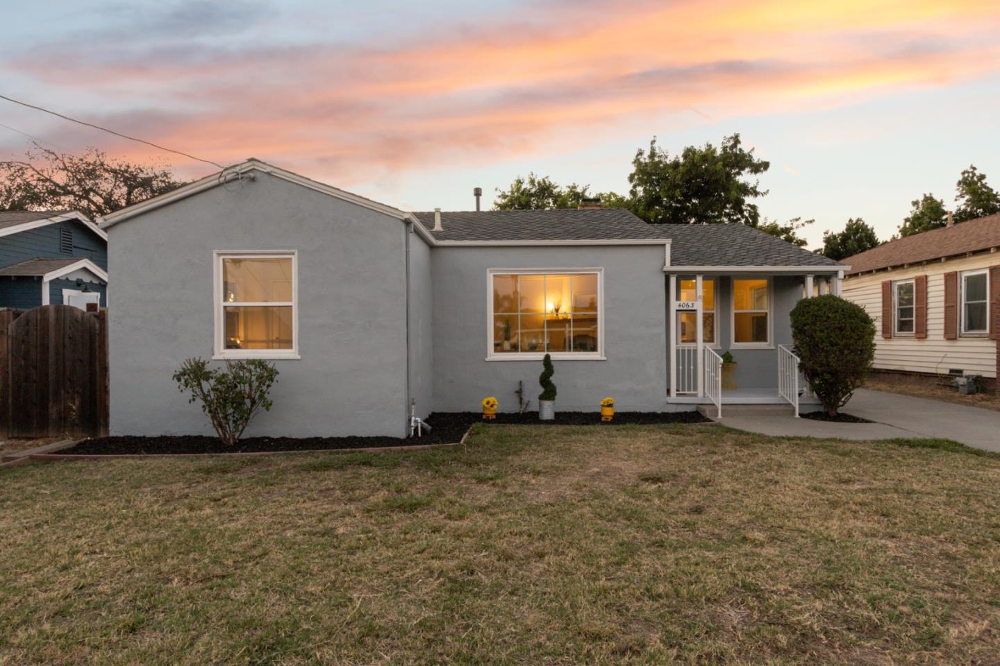 Detail Gallery Image 11 of 62 For 4063 Gion Ave, San Jose,  CA 95127 - 2 Beds | 1 Baths