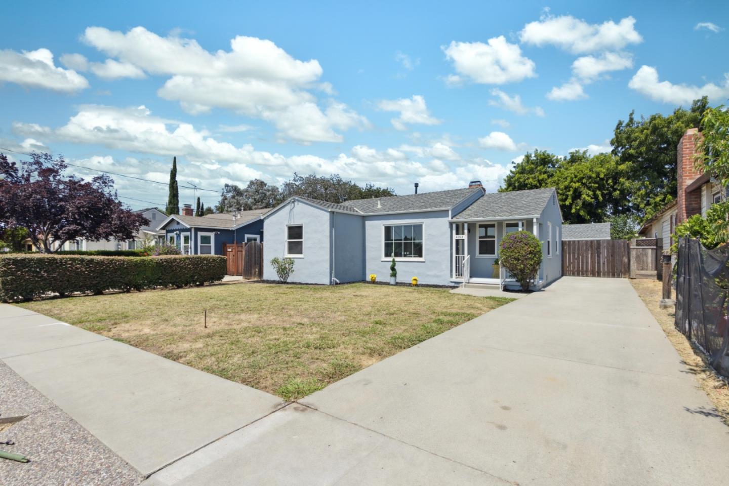 Detail Gallery Image 4 of 62 For 4063 Gion Ave, San Jose,  CA 95127 - 2 Beds | 1 Baths