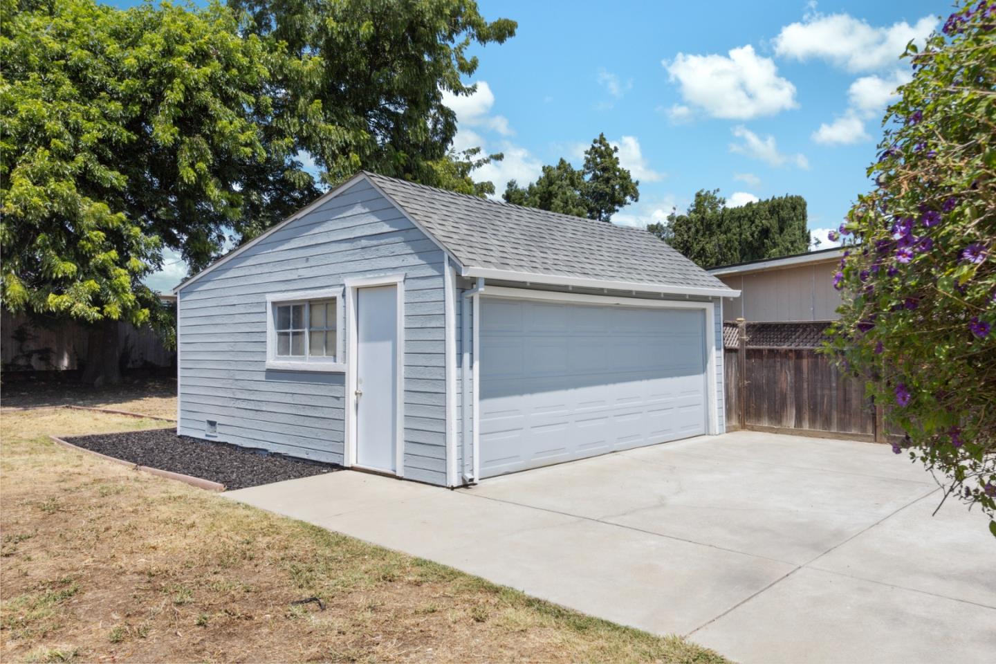 Detail Gallery Image 45 of 62 For 4063 Gion Ave, San Jose,  CA 95127 - 2 Beds | 1 Baths