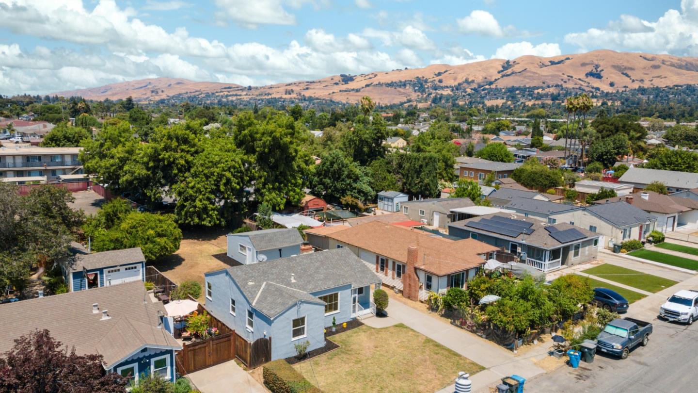 Detail Gallery Image 59 of 62 For 4063 Gion Ave, San Jose,  CA 95127 - 2 Beds | 1 Baths