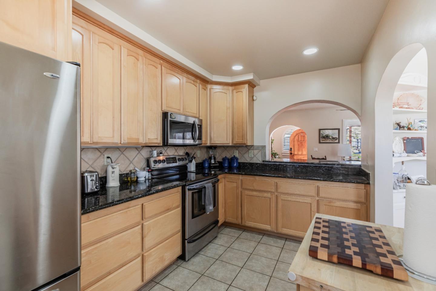 Detail Gallery Image 14 of 37 For 124 Lorimer St, Salinas,  CA 93901 - 3 Beds | 2 Baths