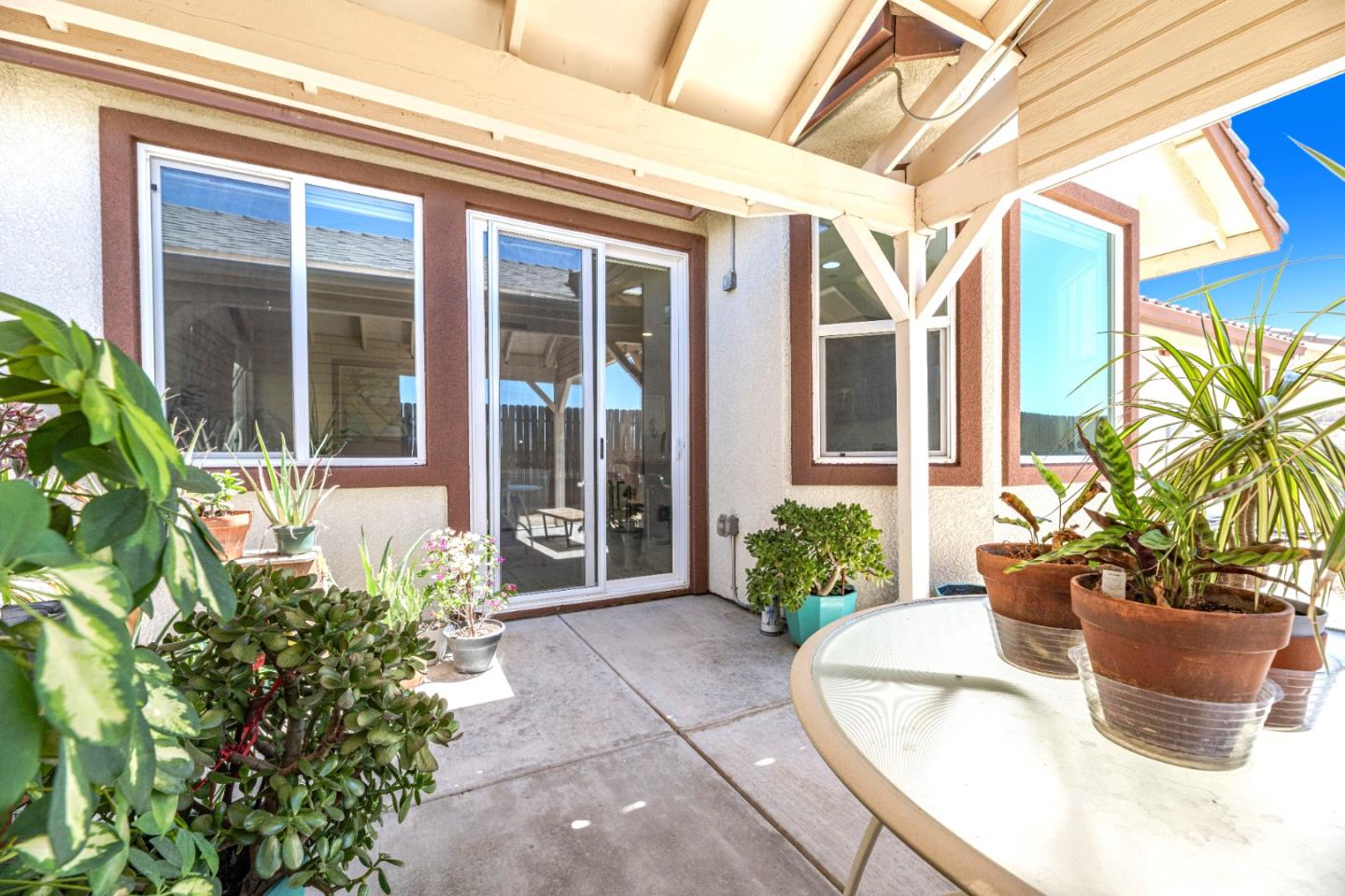 Detail Gallery Image 14 of 15 For 1667 Dock Ave, Los Banos,  CA 93635 - 4 Beds | 2 Baths