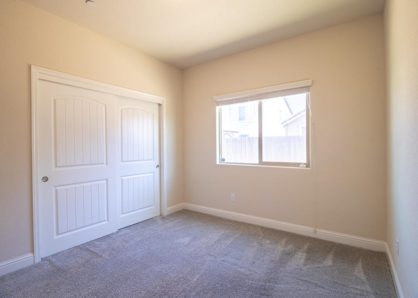 Detail Gallery Image 21 of 29 For 133 Royce Ln, Merced,  CA 95348 - 3 Beds | 2 Baths