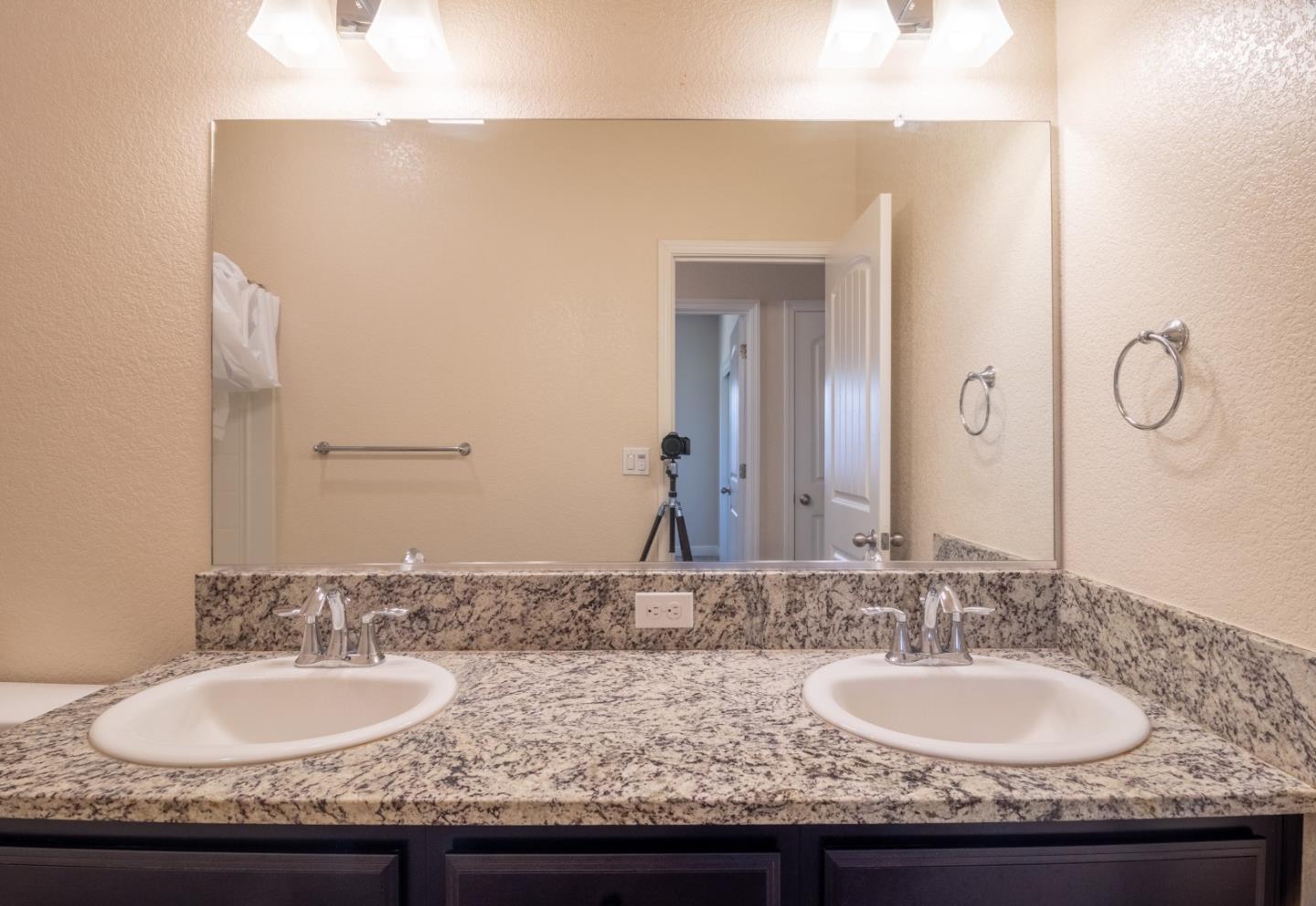 Detail Gallery Image 25 of 29 For 133 Royce Ln, Merced,  CA 95348 - 3 Beds | 2 Baths