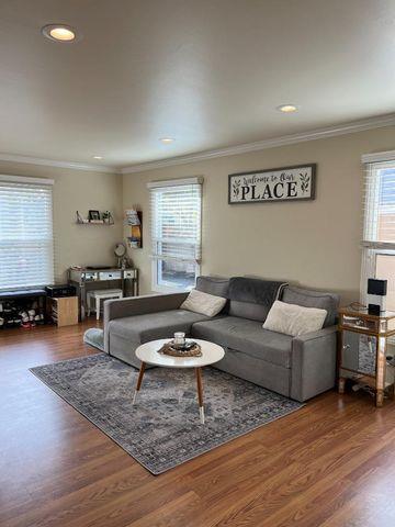 Detail Gallery Image 3 of 7 For 1414-1416 Jasmine St, San Mateo,  CA 94402 - – Beds | – Baths