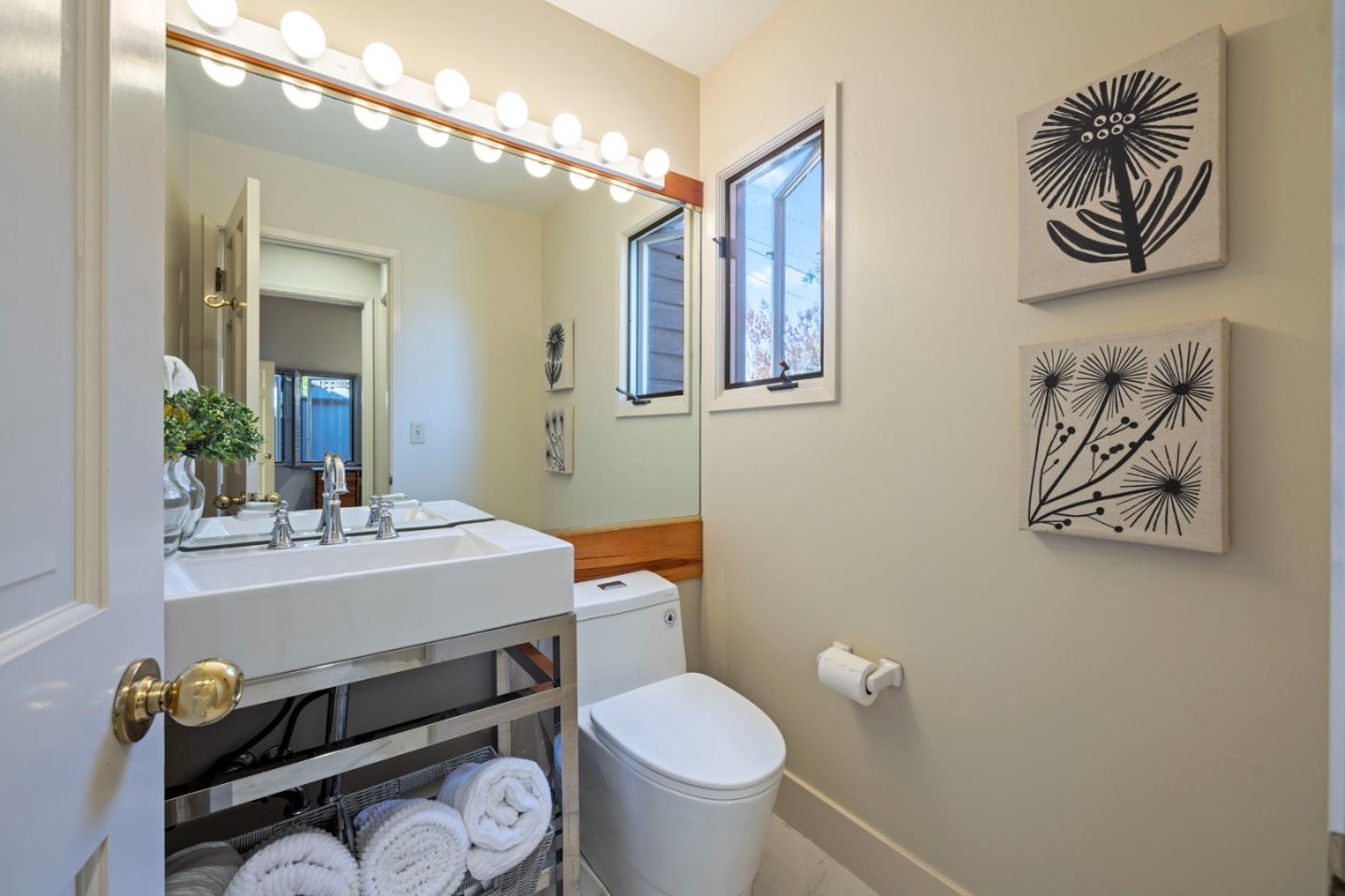 Detail Gallery Image 20 of 26 For 0 Ne Corner Lobos & 1st Ave, Carmel,  CA 93923 - 2 Beds | 2/1 Baths