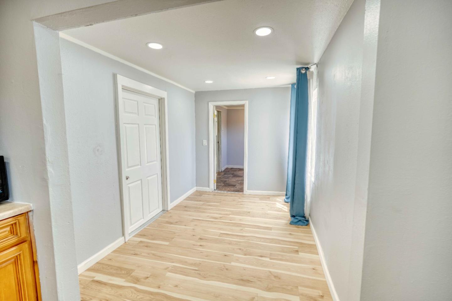 Detail Gallery Image 46 of 49 For 101 Garden St, East Palo Alto,  CA 94303 - 4 Beds | 1 Baths