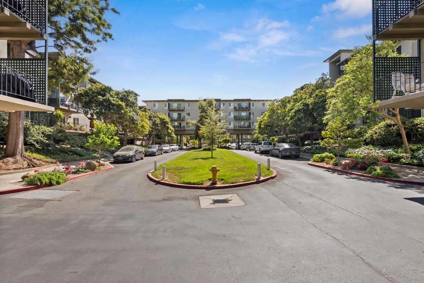 Detail Gallery Image 18 of 22 For 818 N Delaware St #402,  San Mateo,  CA 94401 - 2 Beds | 1 Baths