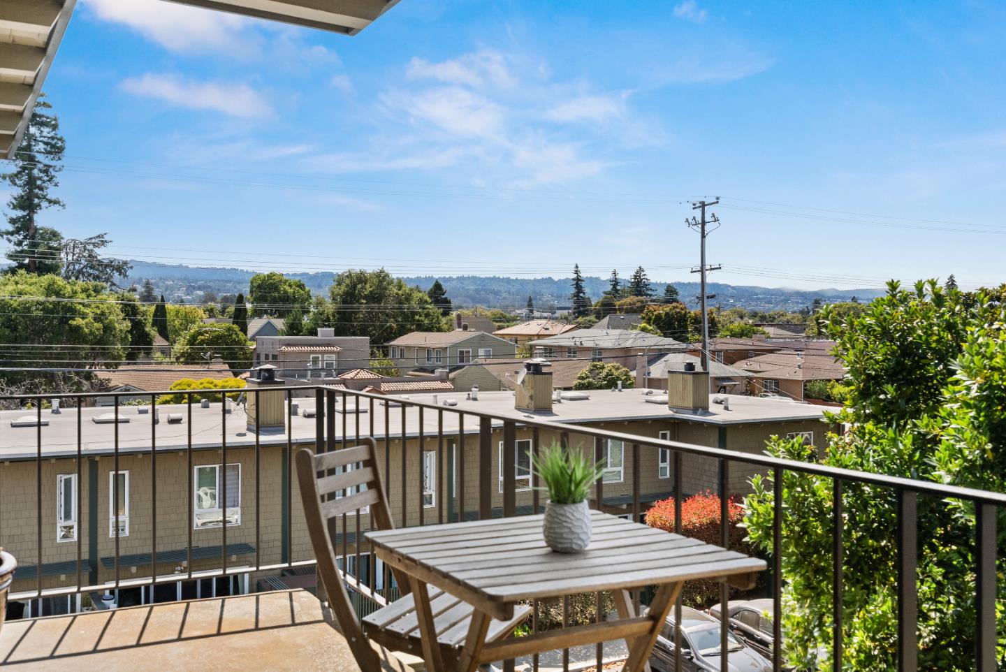 Detail Gallery Image 20 of 22 For 818 N Delaware St #402,  San Mateo,  CA 94401 - 2 Beds | 1 Baths