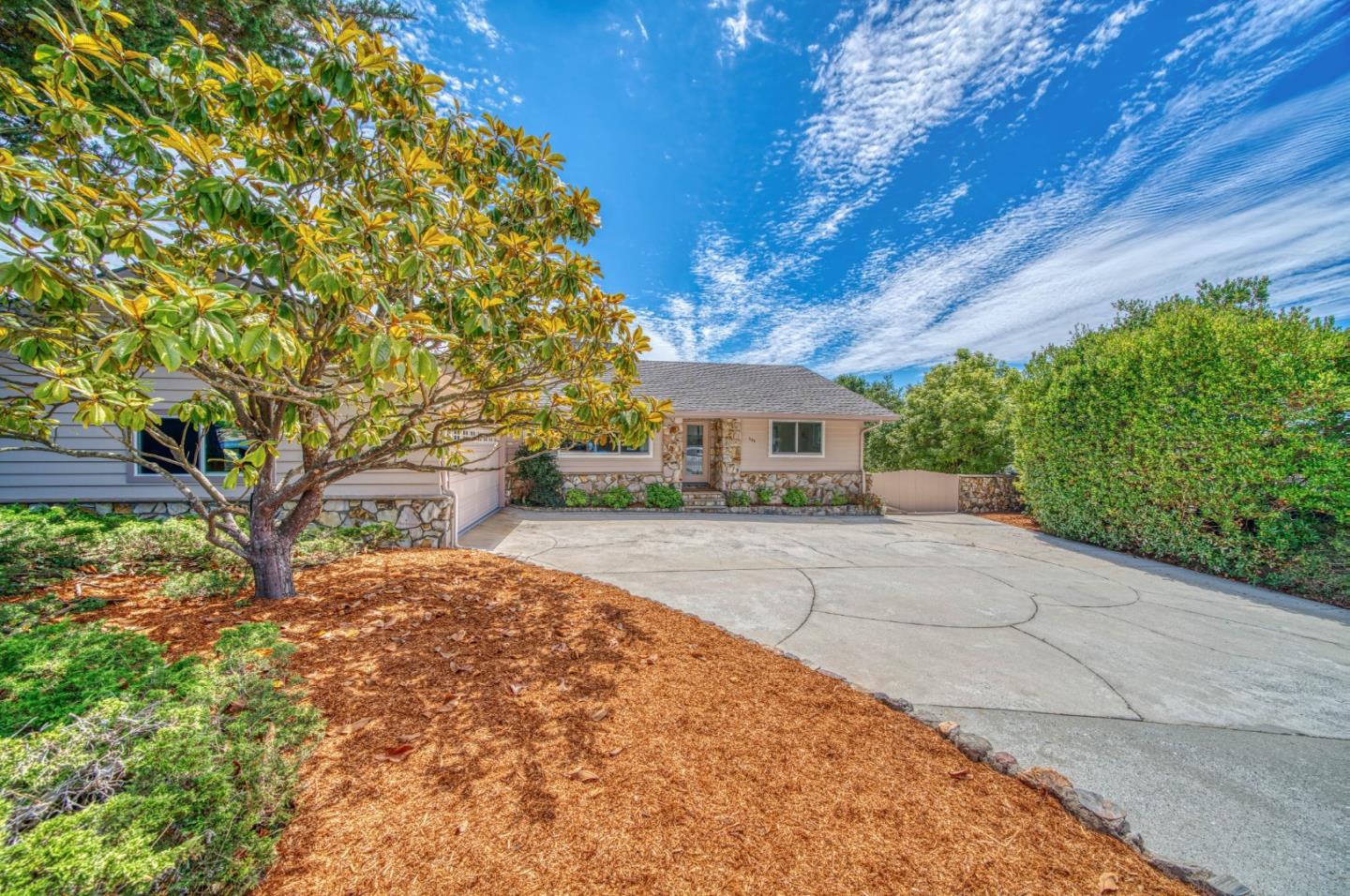 Detail Gallery Image 1 of 77 For 504 Cuesta Dr, Aptos,  CA 95003 - 3 Beds | 2/1 Baths