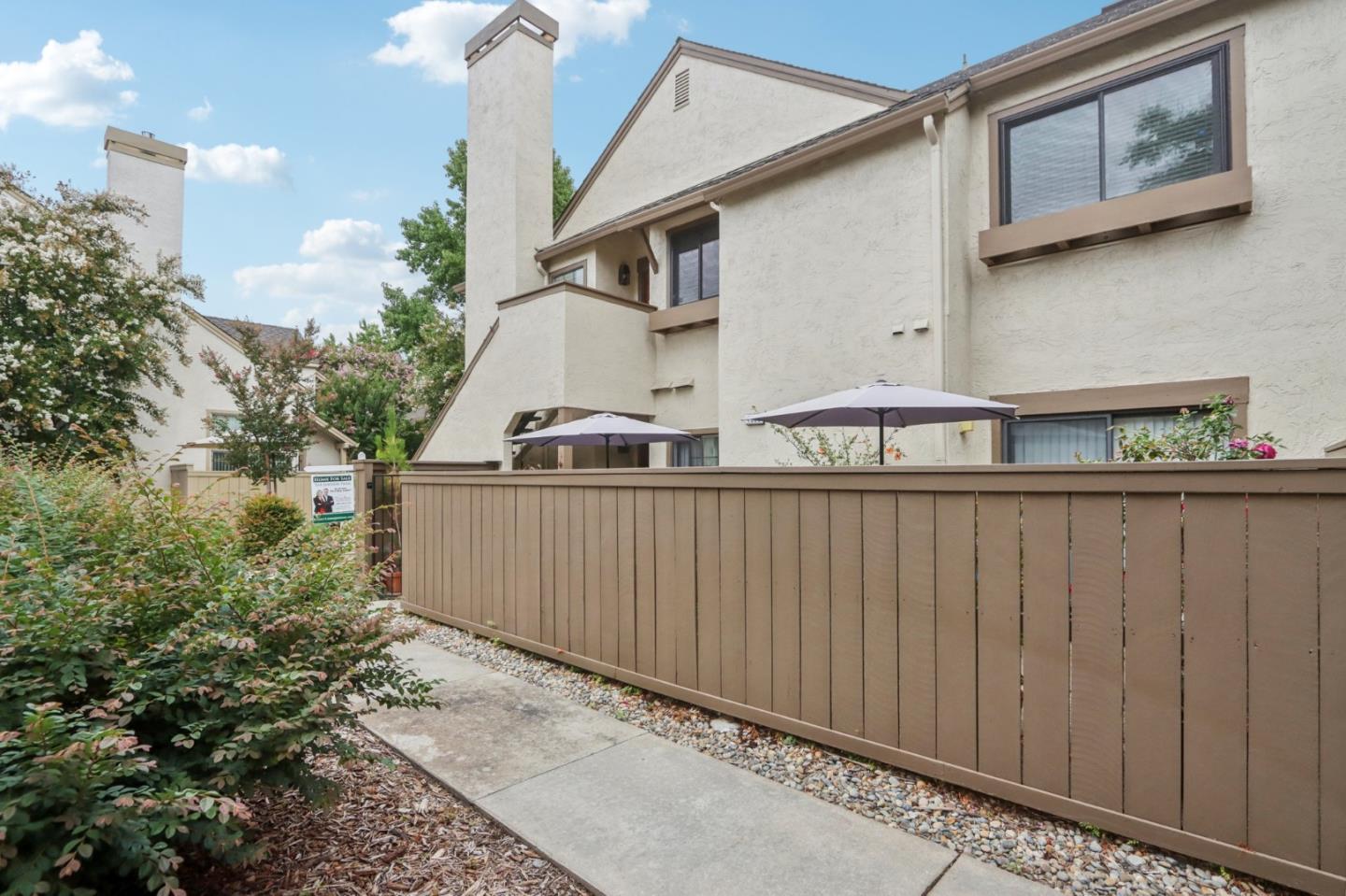 Detail Gallery Image 23 of 40 For 1959 Foxhall Loop, San Jose,  CA 95125 - 2 Beds | 2 Baths