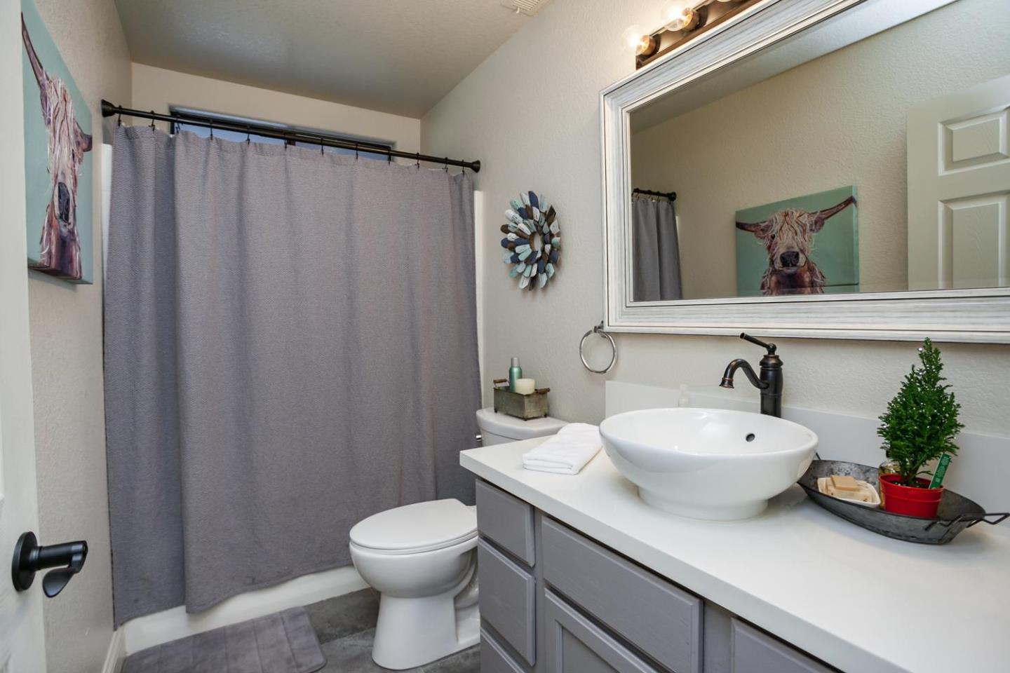 Detail Gallery Image 17 of 28 For 19338 James Cir, Groveland,  CA 95321 - 3 Beds | 2 Baths