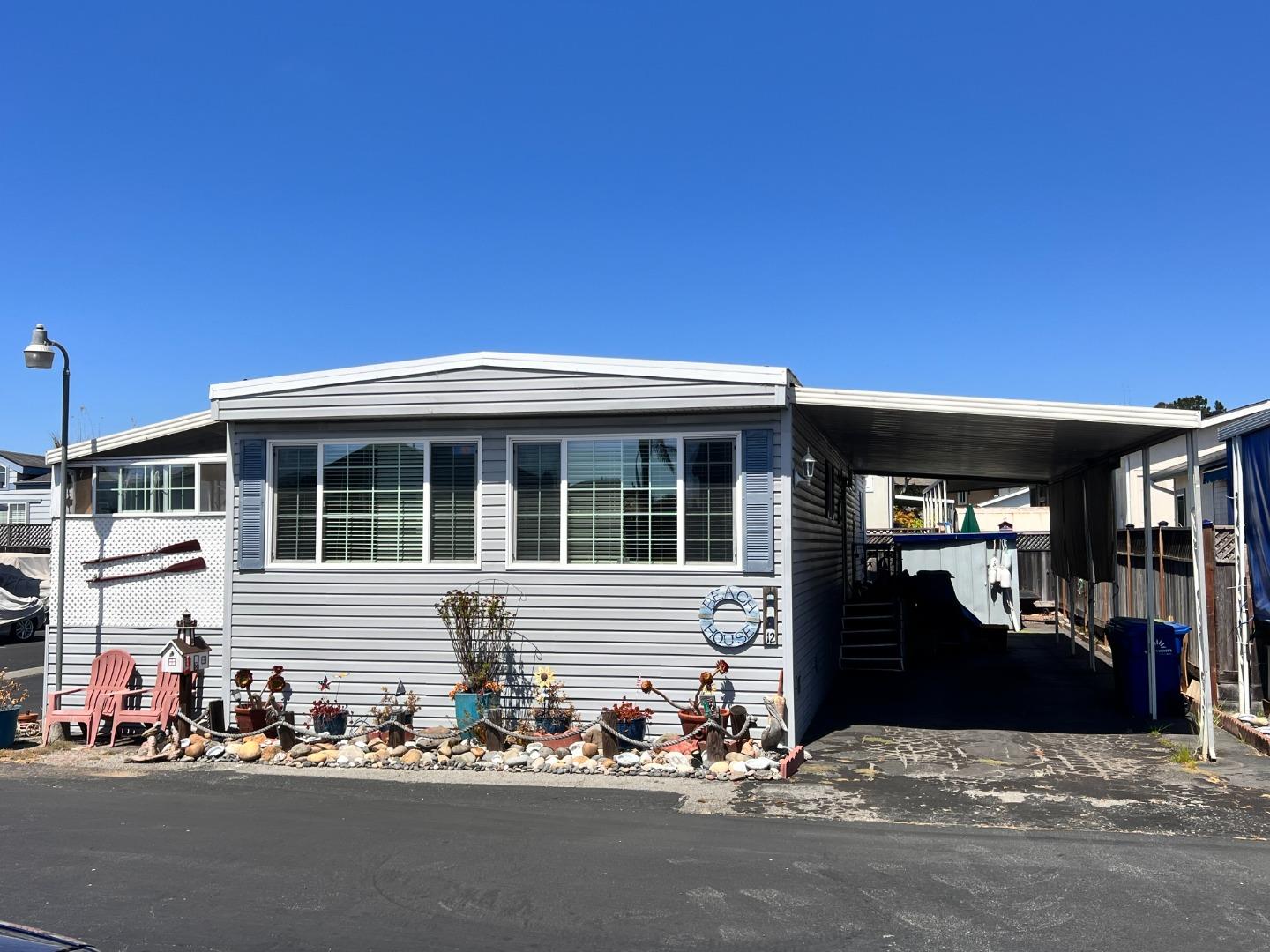 Detail Gallery Image 1 of 17 For 2155 Wharf Rd #12,  Capitola,  CA 95010 - 2 Beds | 2 Baths