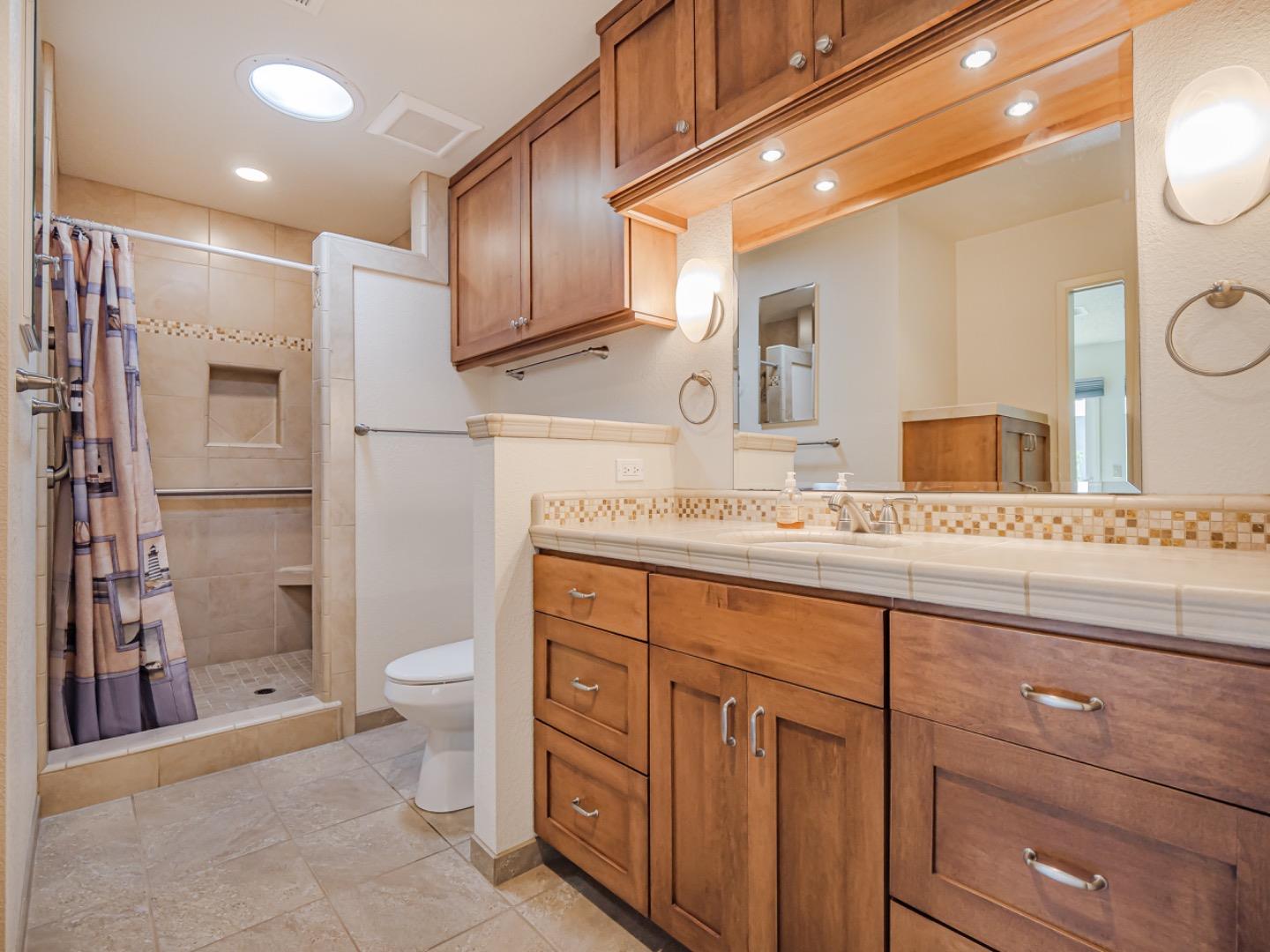 Detail Gallery Image 23 of 59 For 402 Sailfish Dr, Aptos,  CA 95003 - 2 Beds | 2 Baths