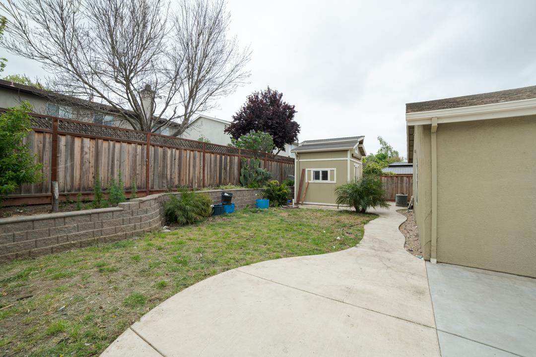 2351 Driftwood Court, Hollister, California 95023, 4 Bedrooms Bedrooms, ,2 BathroomsBathrooms,Residential,For Sale,2351 Driftwood Court,ML81976599