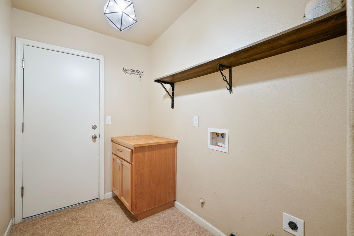 Detail Gallery Image 25 of 49 For 21551 S Eli Ave, Dos Palos,  CA 93620 - 3 Beds | 2 Baths