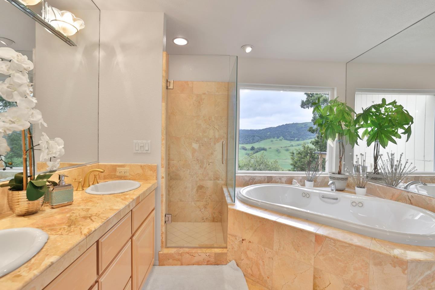 Detail Gallery Image 21 of 38 For 17600 Holiday Dr, Morgan Hill,  CA 95037 - 4 Beds | 2/1 Baths