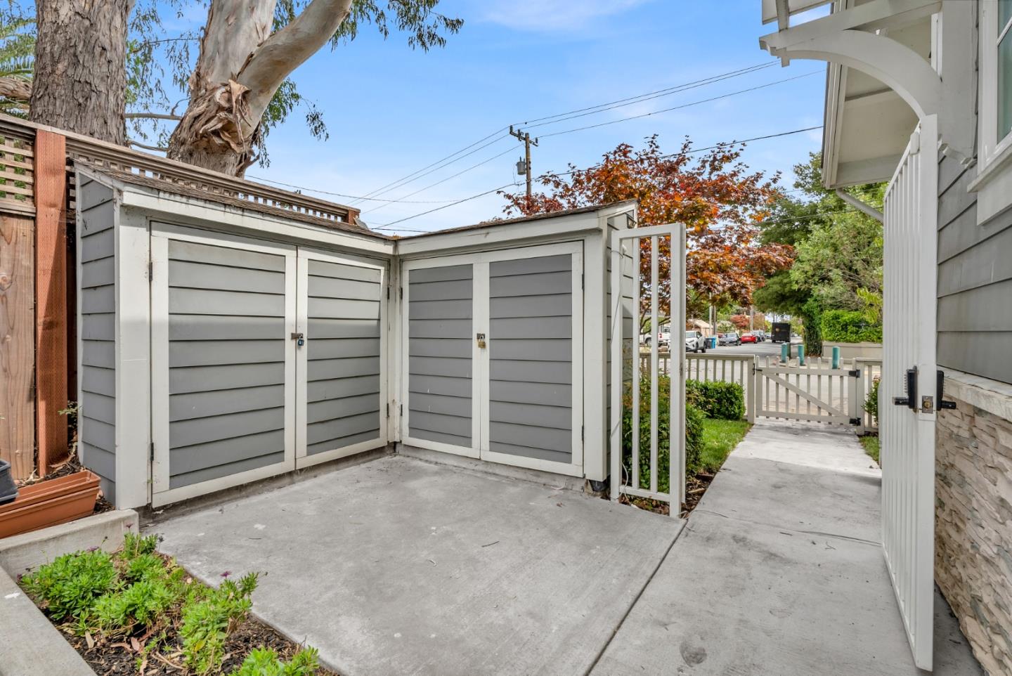 Detail Gallery Image 22 of 38 For 136 S Fremont St, San Mateo,  CA 94401 - 3 Beds | 3 Baths